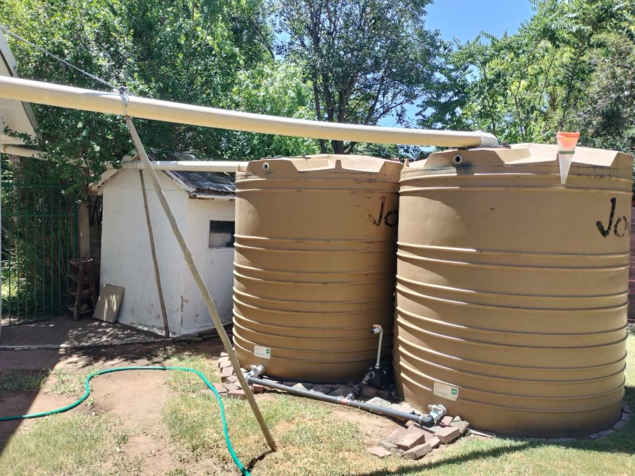 4 Bedroom Property for Sale in Langenhovenpark Free State